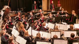 Hauptorchester: Unser Flöten- und Percussionorchester gehört zu den erfolgreichsten Orchestern seiner Art in Deutschland